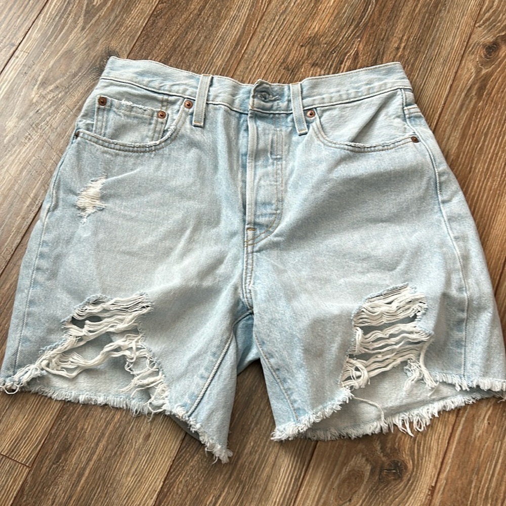 NWT Levi Jean shorts